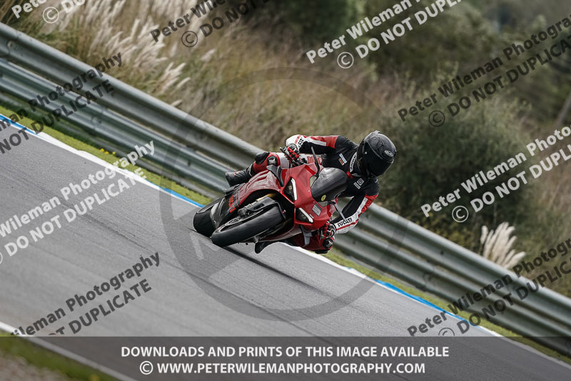estoril;event digital images;motorbikes;no limits;peter wileman photography;portugal;trackday;trackday digital images
